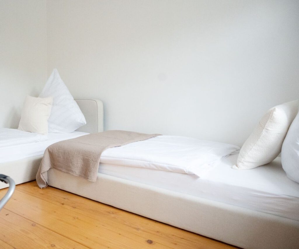 Königsgleis Apartment 5 Bad Wildbad Schlafzimmer 1